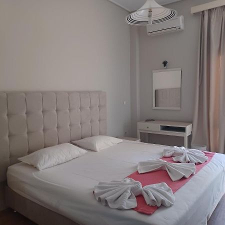 City Center Hotel كالاماتا المظهر الخارجي الصورة