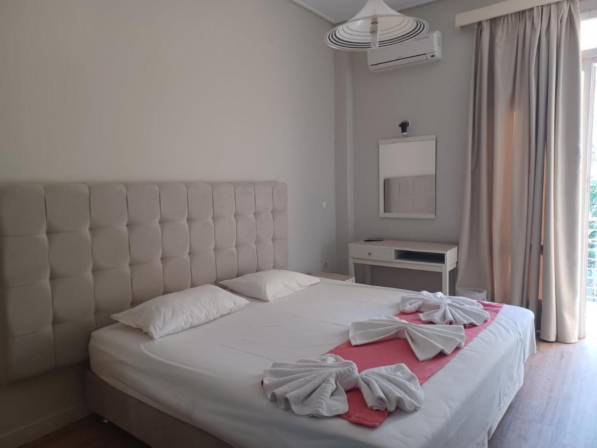 City Center Hotel كالاماتا المظهر الخارجي الصورة