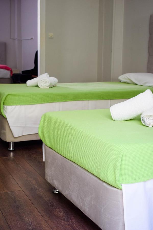 City Center Hotel كالاماتا المظهر الخارجي الصورة