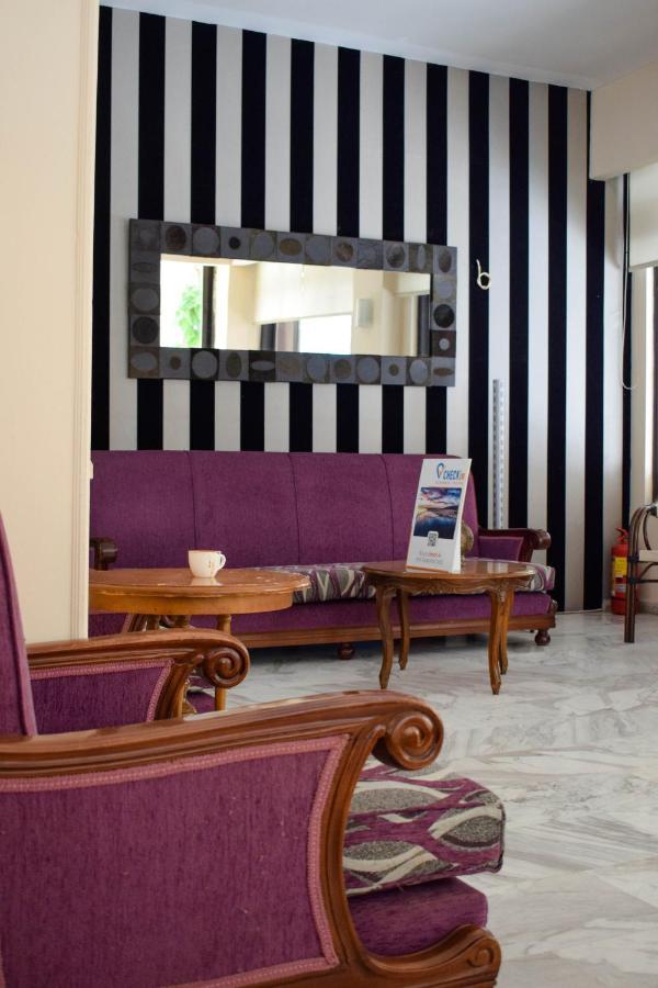 City Center Hotel كالاماتا المظهر الخارجي الصورة